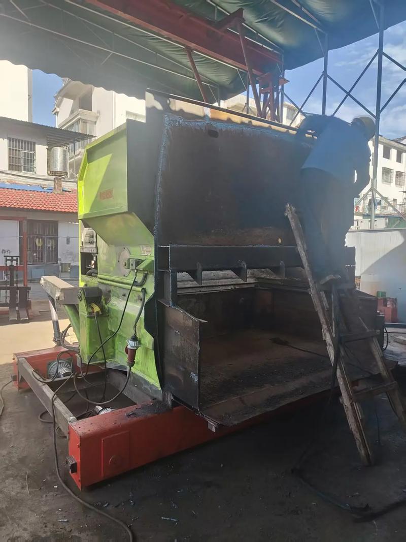 从承接到分离 垃圾压缩站设备改造，效率翻倍之道